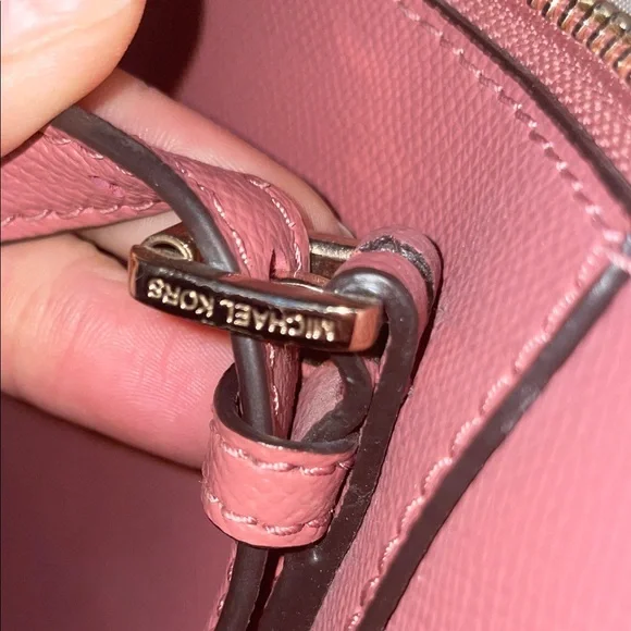 Michael Kors Coral Pink Tote Bag - Picture 12 of 15